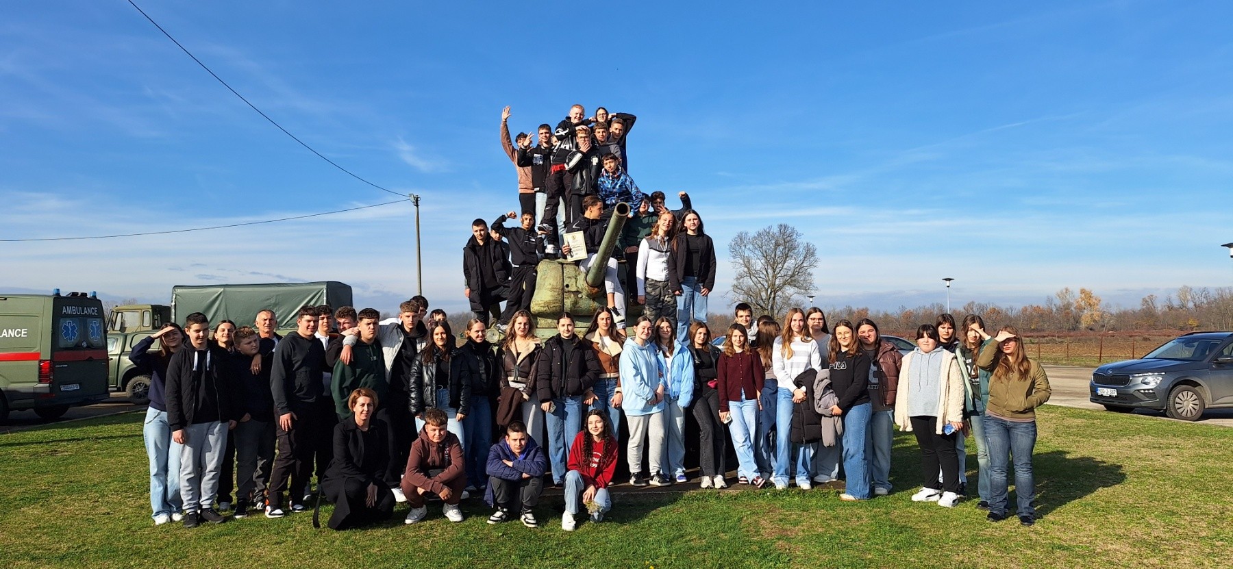 DANI OTVORENIH VRATA U VOJARNI „SINOVI POSAVINE“