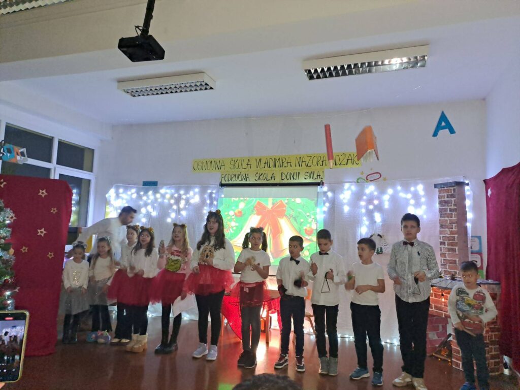 🎄✨ Božićna priredba u Područnoj školi Donji Svilaj ✨🎄