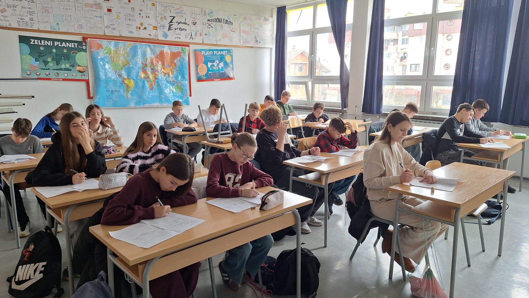 Školsko natjecanje iz povijesti učenika 6. – 9. razreda održano je 17. veljače 2026. godine. Učenici su postigli sljedeće rezultate: